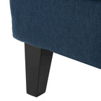 Sillón decorativo de respaldo alto con diseño de orejero y patas de madera de abedul