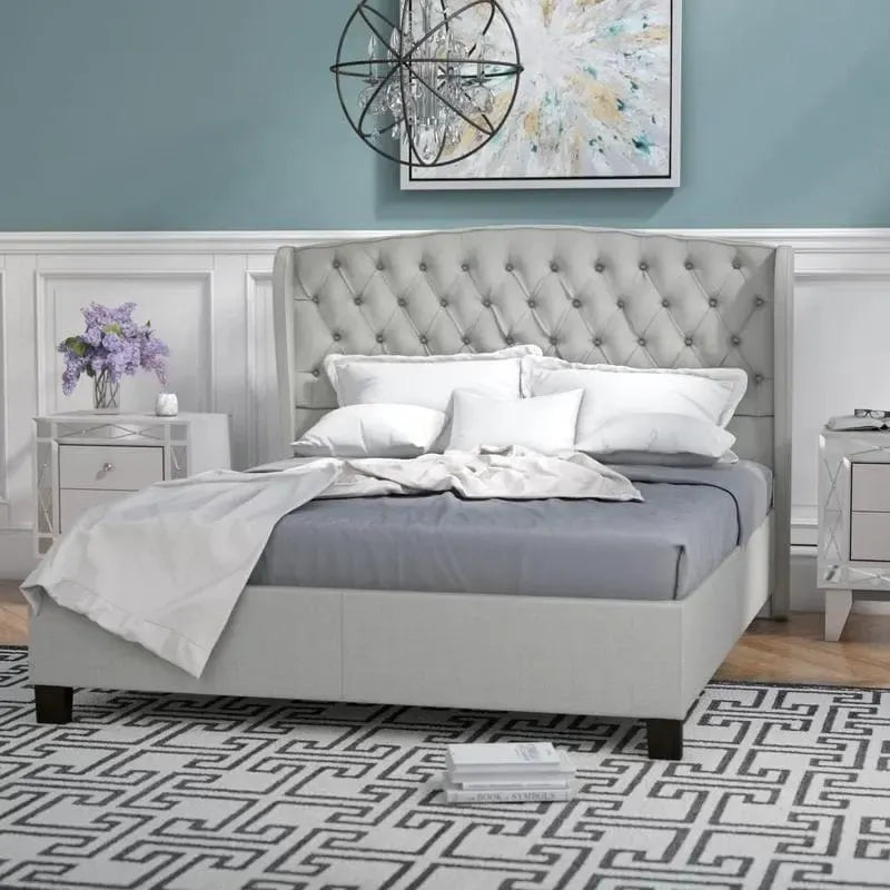 Cama de plataforma tapizada King Size con cabecero Wingback con botones