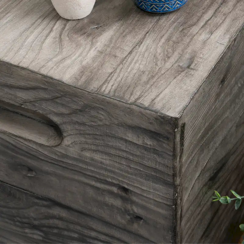 Mesa auxiliar tipo caja de madera rústica cuadrada