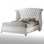 Cama tapizada con alas y cabecero capitoné – Blanco
