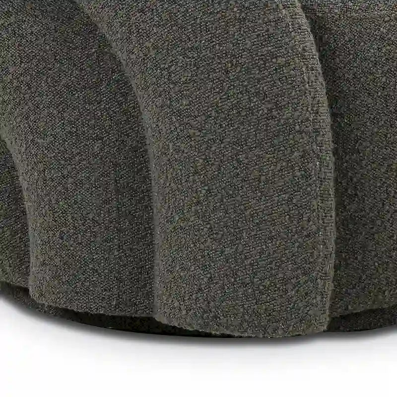 Draaibare loungestoel van bouclé