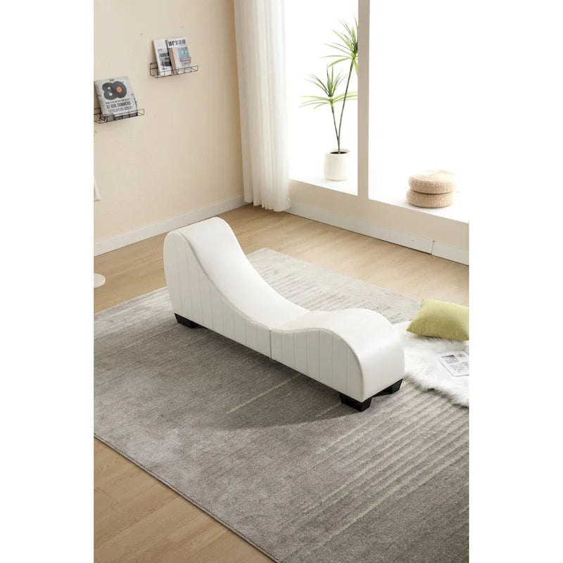 Chaise longue de yoga con tapizado de piel sintética y estructura curva